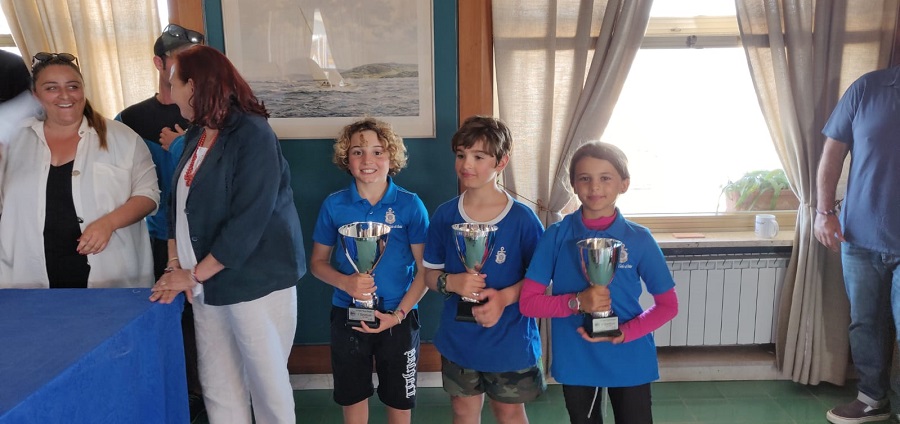 201906522 23 Trofeo Radeglia Optimist Podio Cadetti