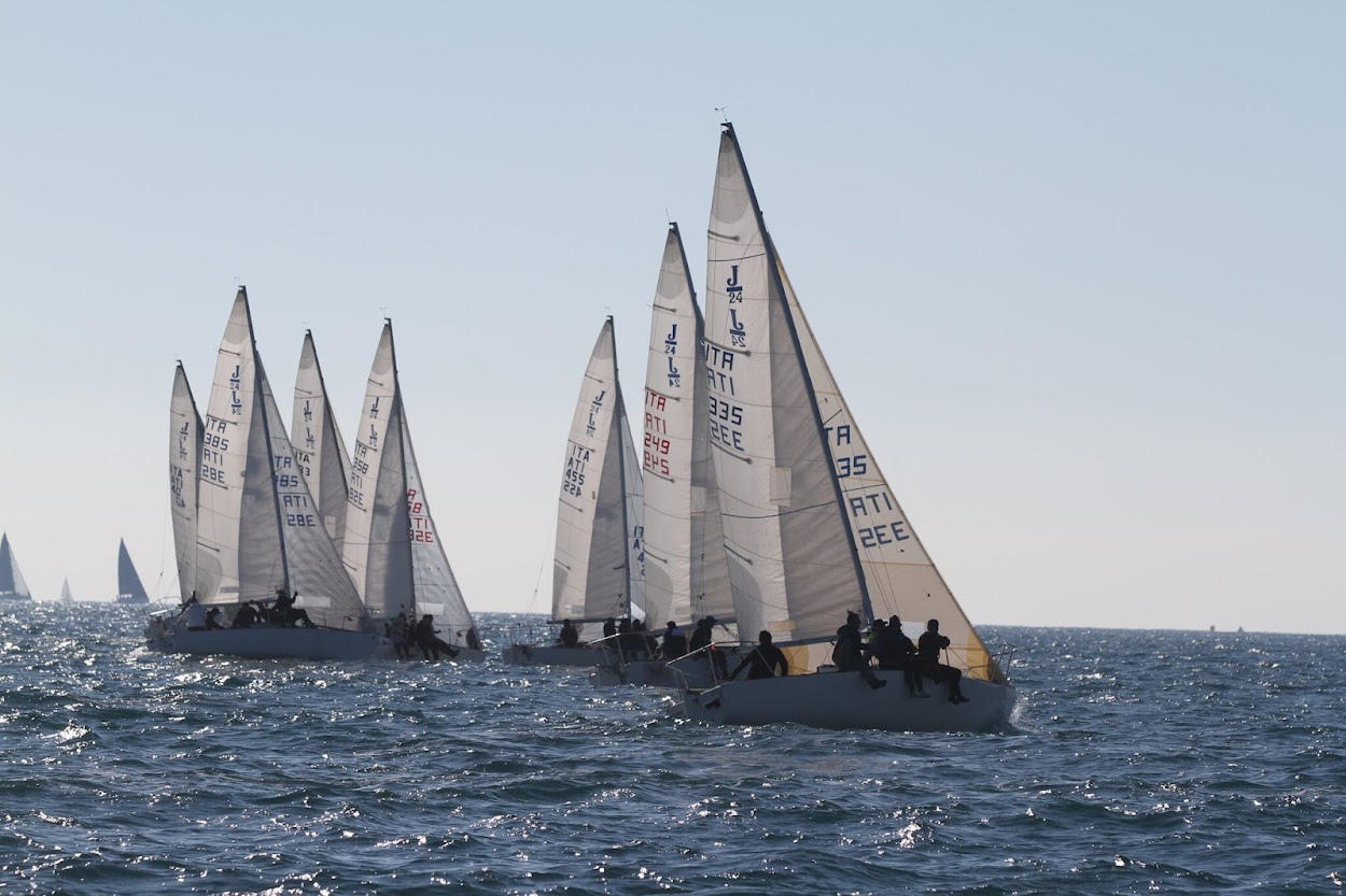 20220116 J24 partenza