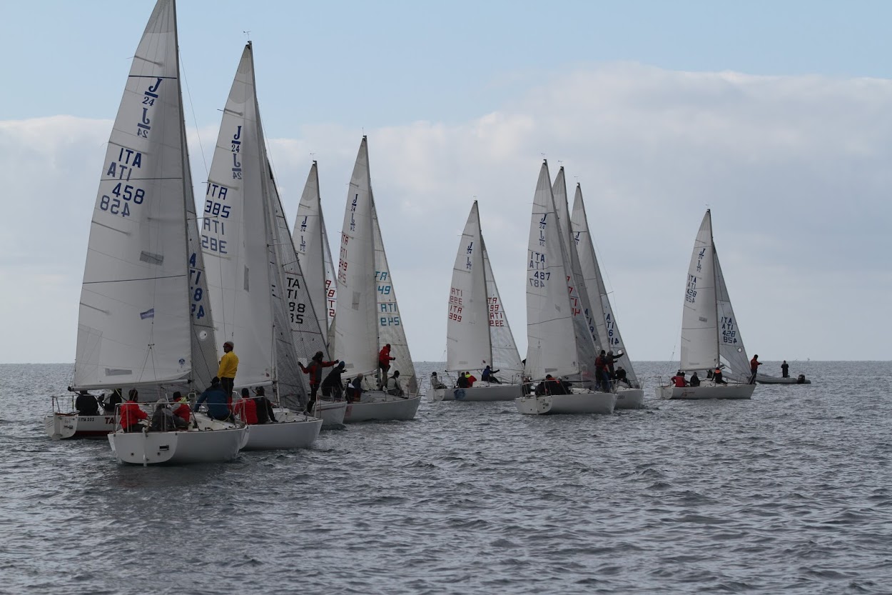 20220130 J24 Partenza