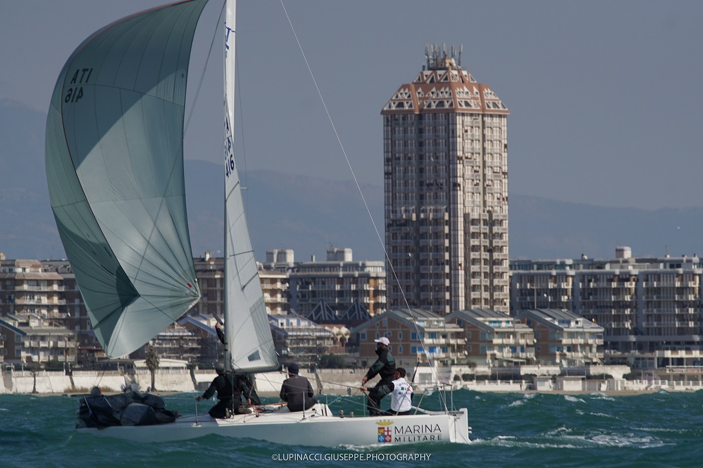 20220313 J24 LaSuperba Poppa