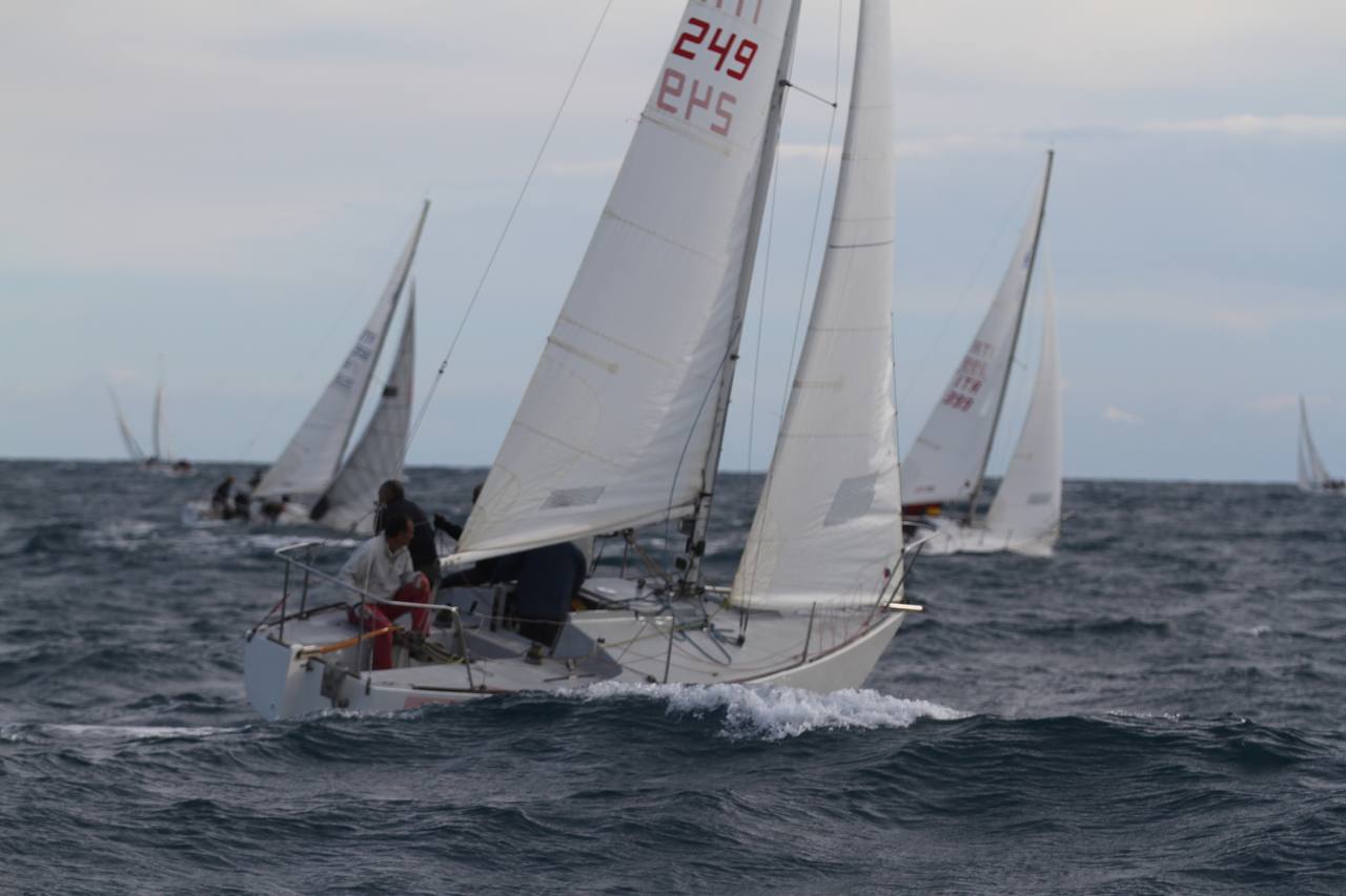 20221113 invernale Anzio J24 1