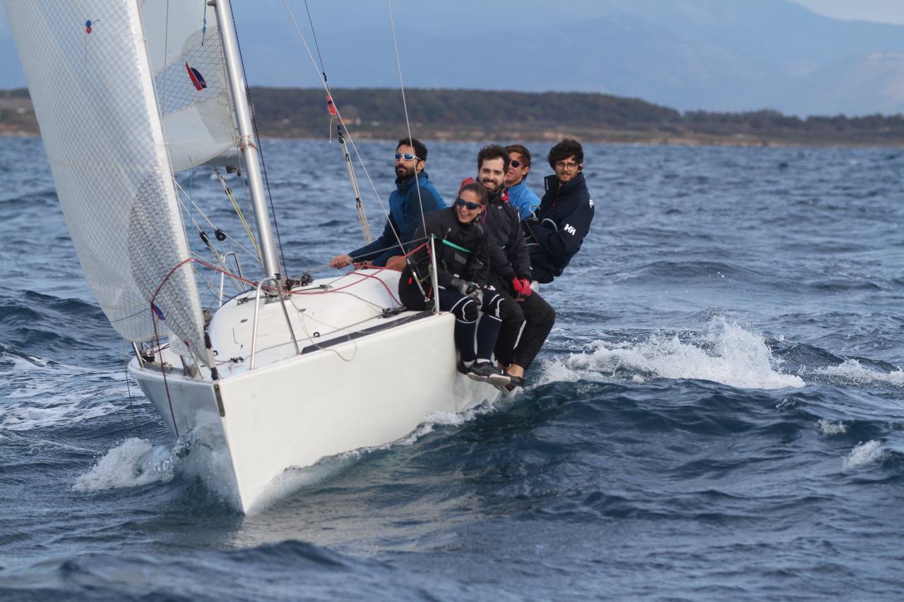 20221113 invernale Anzio J24 2