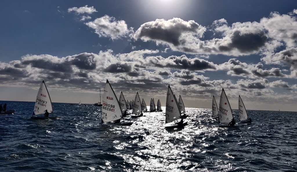 20220122 Zonale ILCA Anzio Partenza ILCA6 prova2 s
