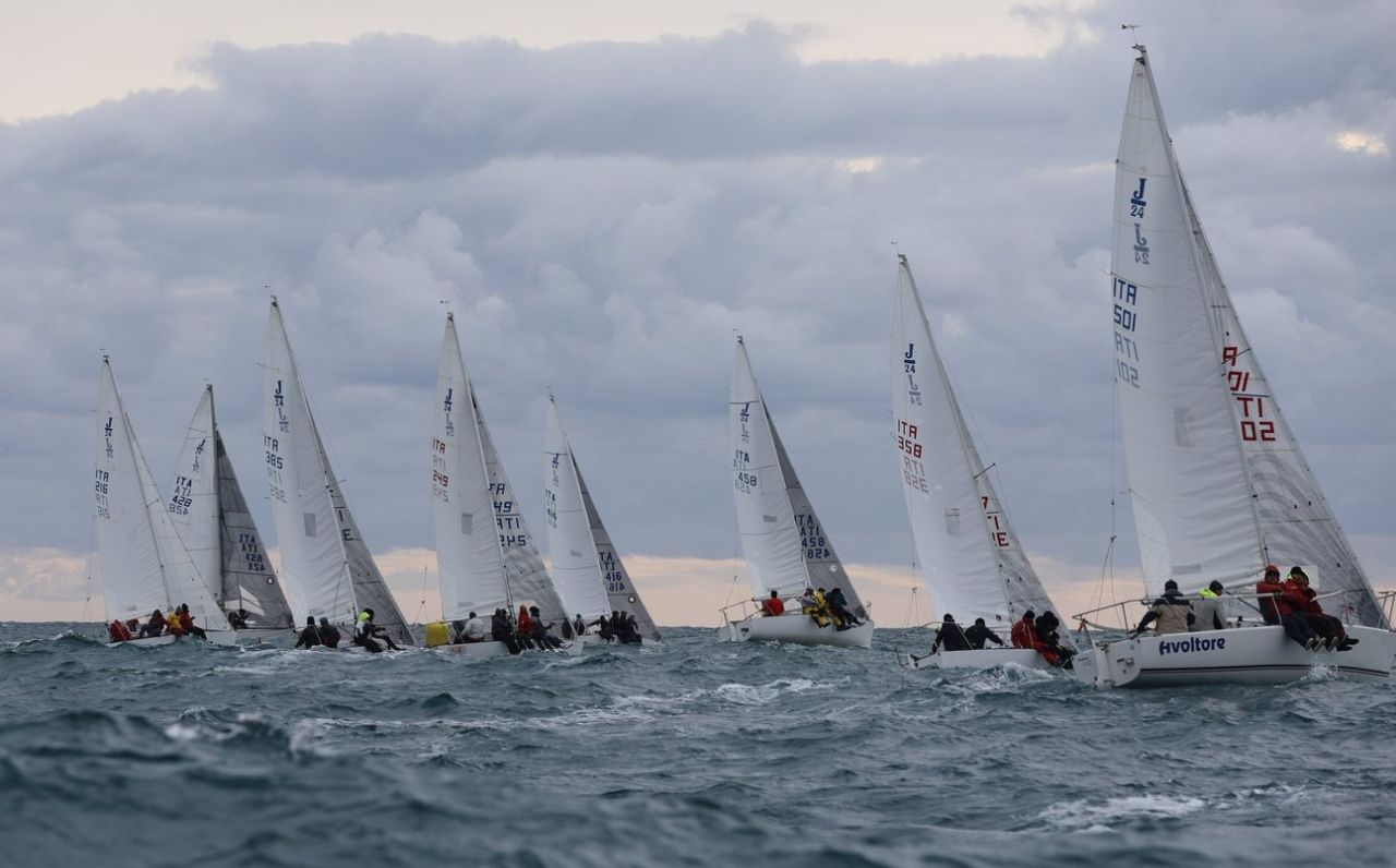 20240114 Invernale J24 partenza s