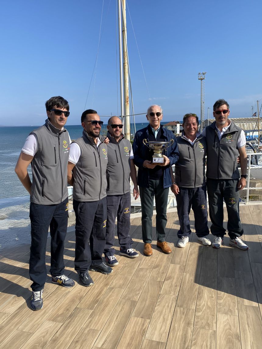 20250406 Invernale Anzio J24 Premiazione 6s